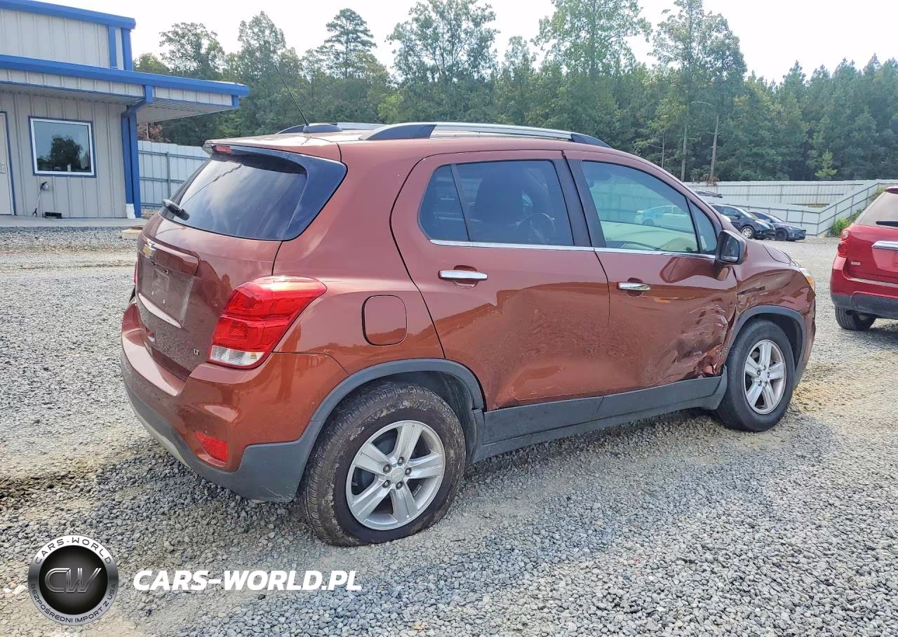 2019 Chevrolet Trax 1Lt VIN:3GNCJLSB7KL243618 - 3