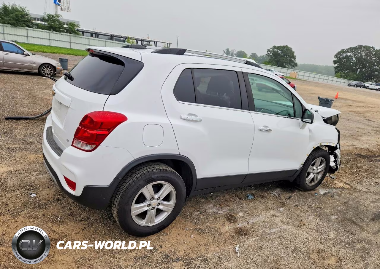 2018 Chevrolet Trax 1Lt VIN:KL7CJLSBXJB679577 - 3