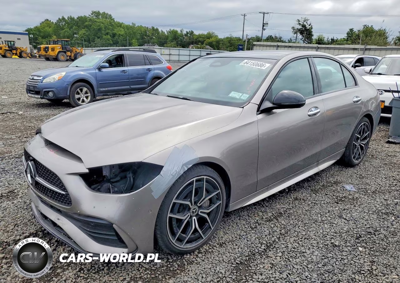 2024 Mercedes-Benz C 300 4Matic – zdjęcie 1 z 12
