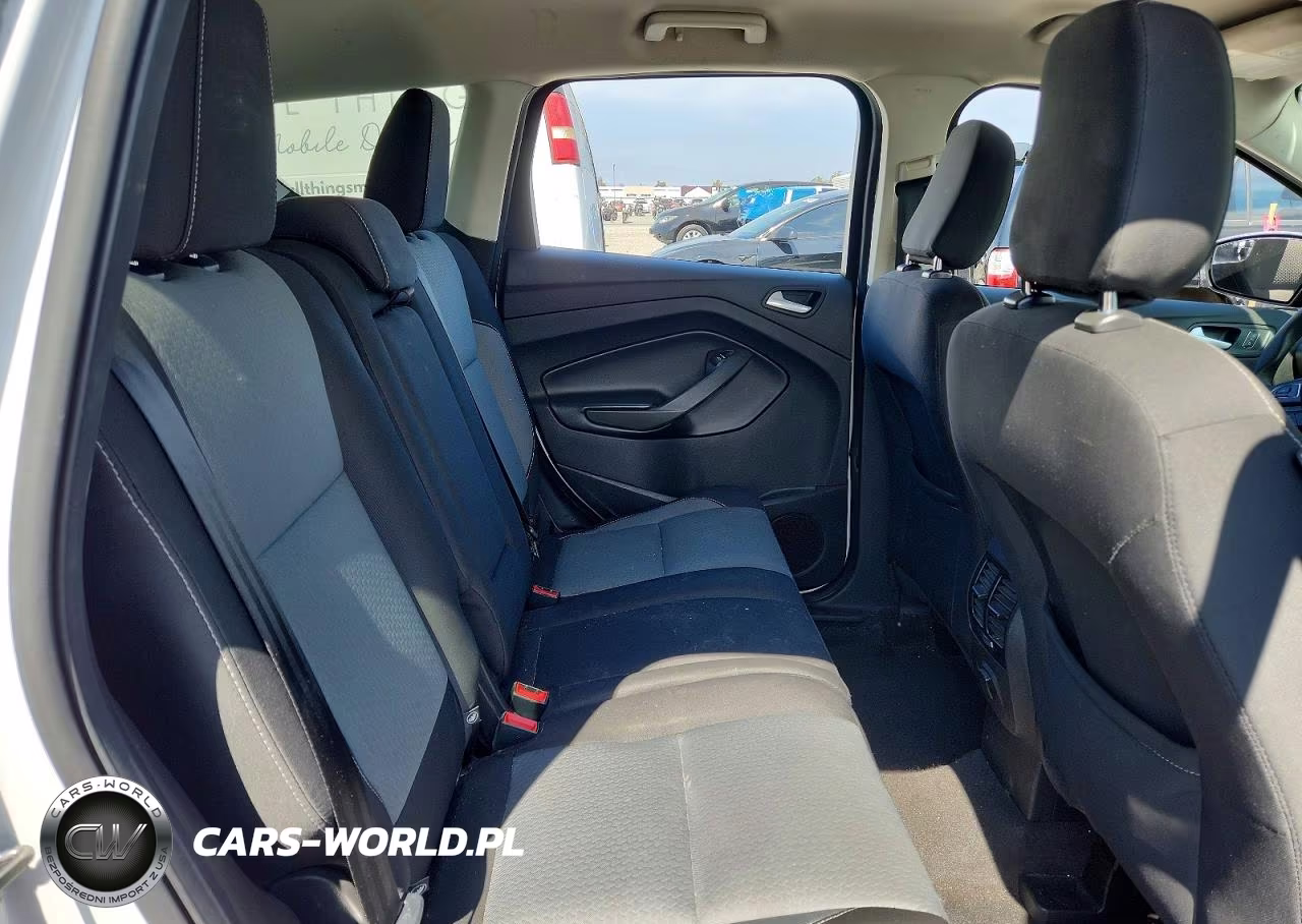 2019 Ford Escape Se VIN:1FMCU0GD0KUA20671 - 10
