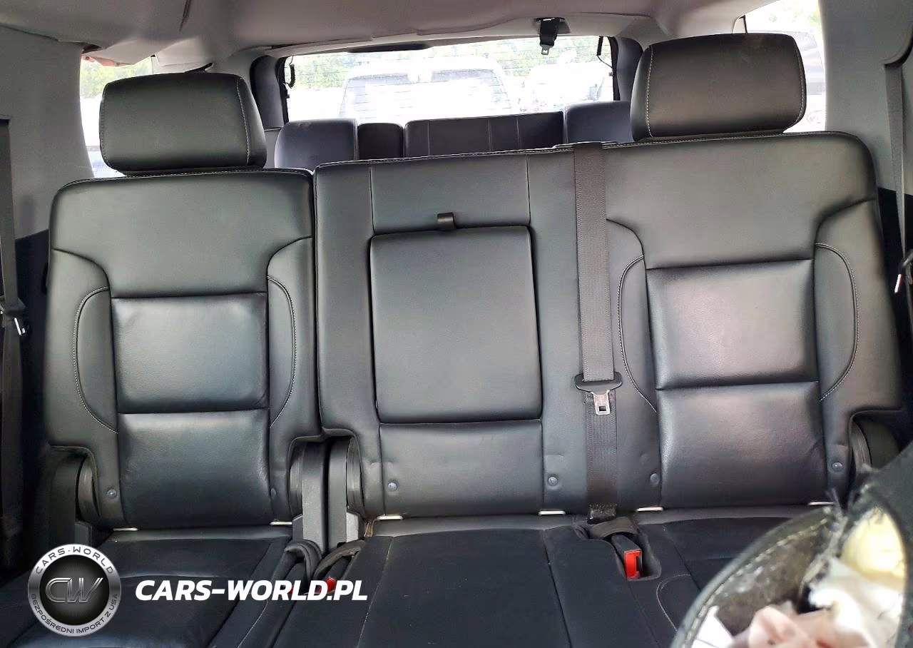 2019 Chevrolet Tahoe C1500 Lt VIN:1GNSCBKC3KR342759 - 10