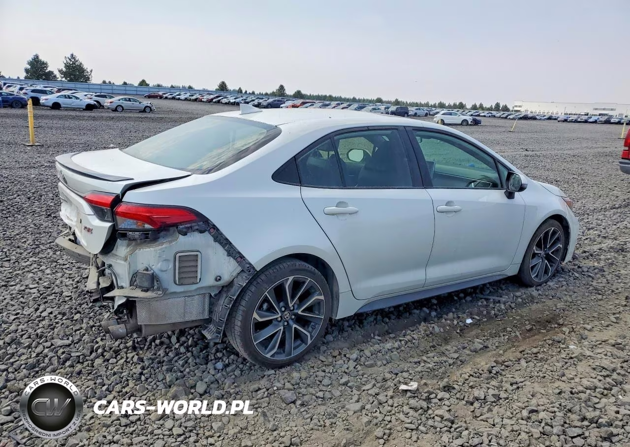 2020 Toyota Corolla Xse VIN:JTDT4RCE5LJ041574 - 3