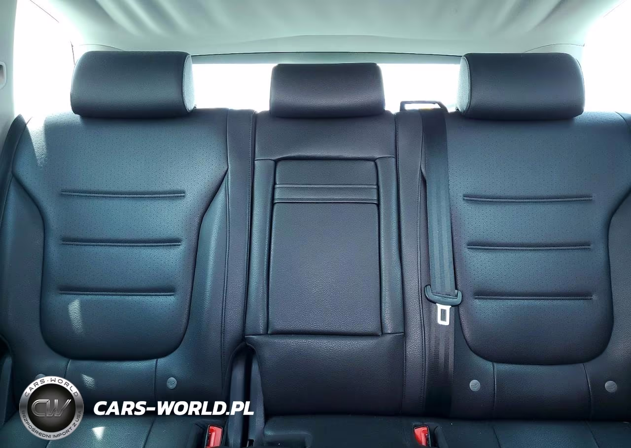 2011 Volkswagen Touareg V6 VIN:WVGFF9BP7BD000964 - 10