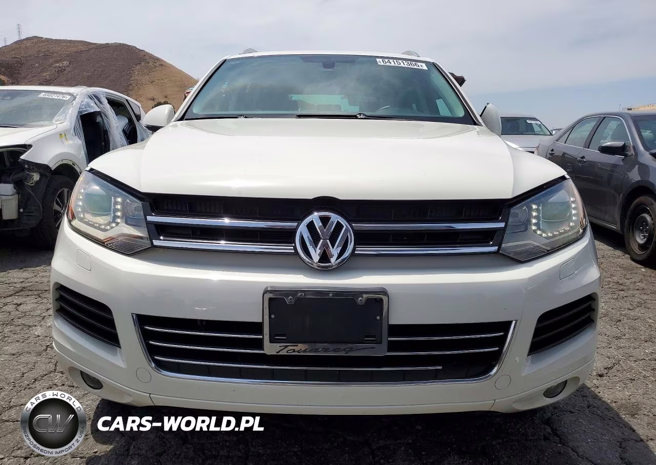 2011 Volkswagen Touareg V6 VIN:WVGFF9BP7BD000964 - 5