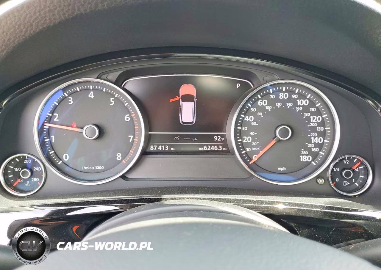 2011 Volkswagen Touareg V6 VIN:WVGFF9BP7BD000964 - 9