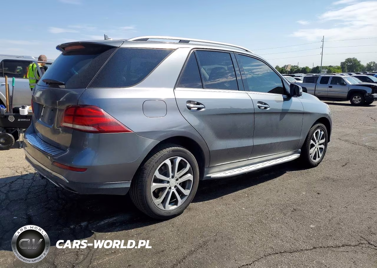 2017 Mercedes-Benz Gle 350 VIN:4JGDA5JB8HA827810 - 3