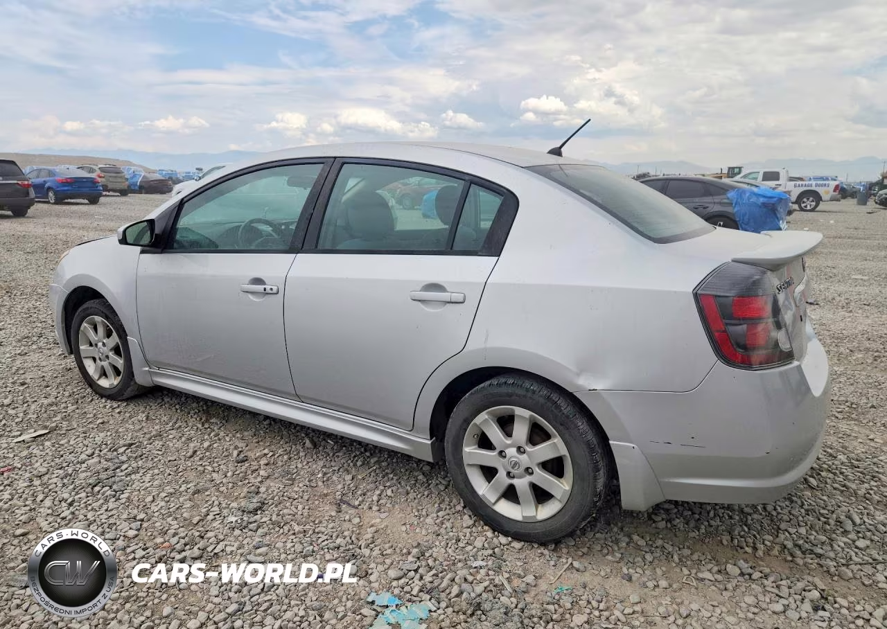 2010 Nissan Sentra 2.0 VIN:3N1AB6AP0AL688182 - 2