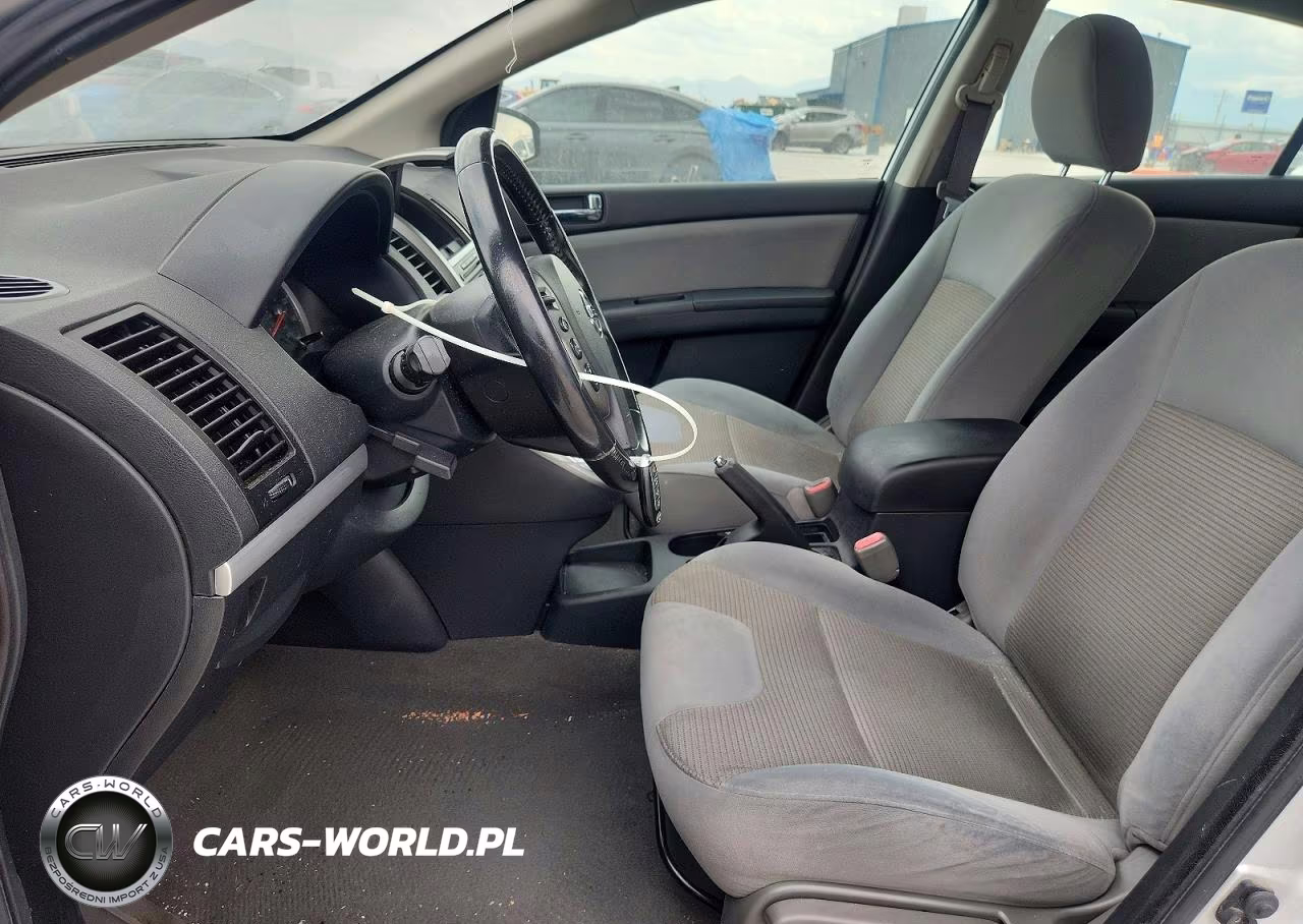 2010 Nissan Sentra 2.0 VIN:3N1AB6AP0AL688182 - 7