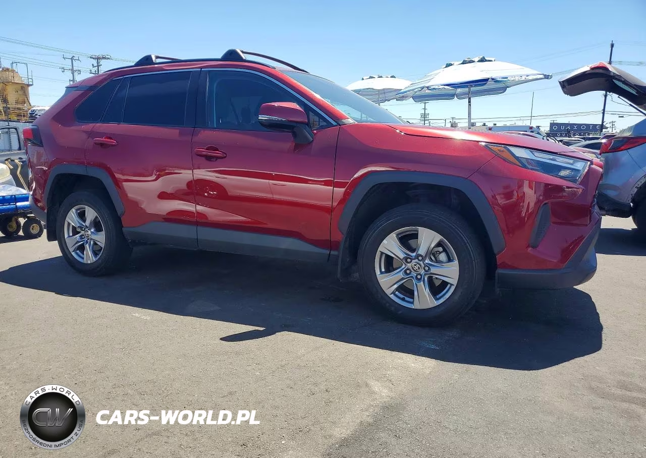 2023 Toyota Rav4 Xle VIN:2T3W1RFV2PW282999 - 4