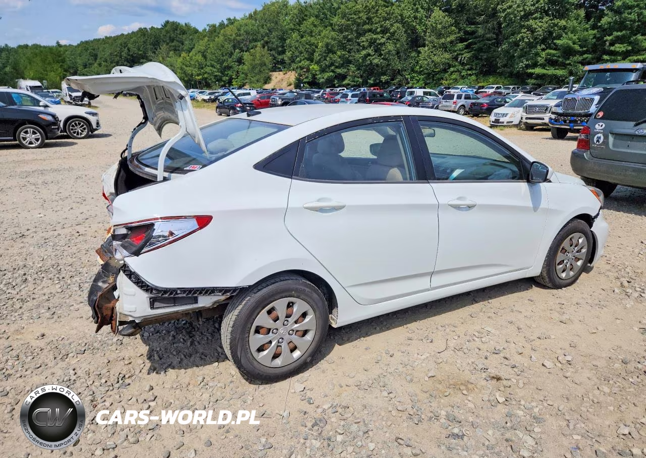 2016 Hyundai Accent Se VIN:KMHCT4AE8GU053422 - 3