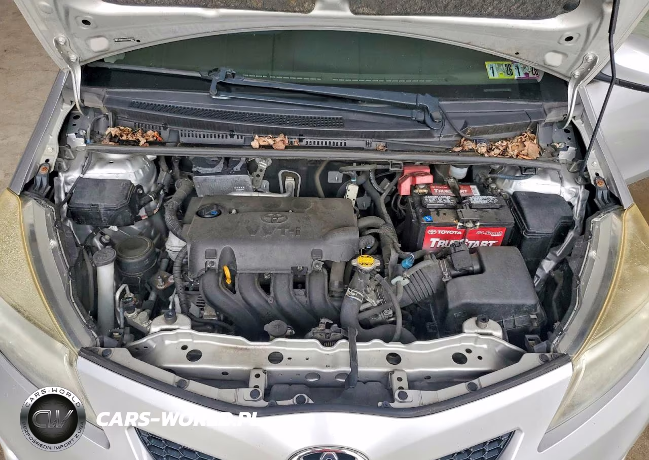 2012 Toyota Yaris 5-Door Se VIN:JTDKTUD30CD505979 - 11