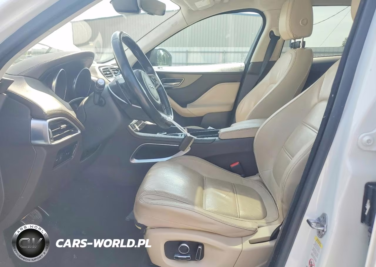 2019 Jaguar F-Pace Prestige VIN:SADCK2FX2KA361111 - 7