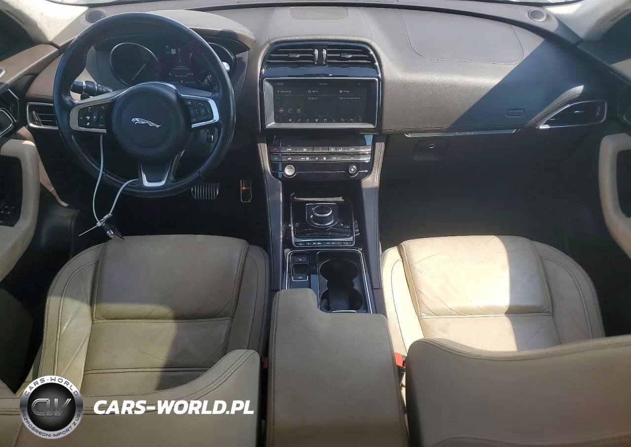 2019 Jaguar F-Pace Prestige VIN:SADCK2FX2KA361111 - 8