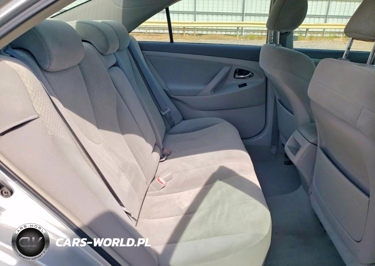 2007 Toyota Camry Le VIN:4T1BE46K37U531105 - 10