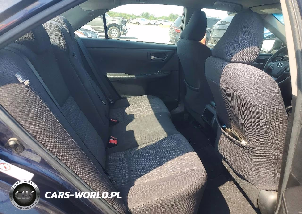 2017 Toyota Camry Le VIN:4T1BF1FK4HU706572 - 10