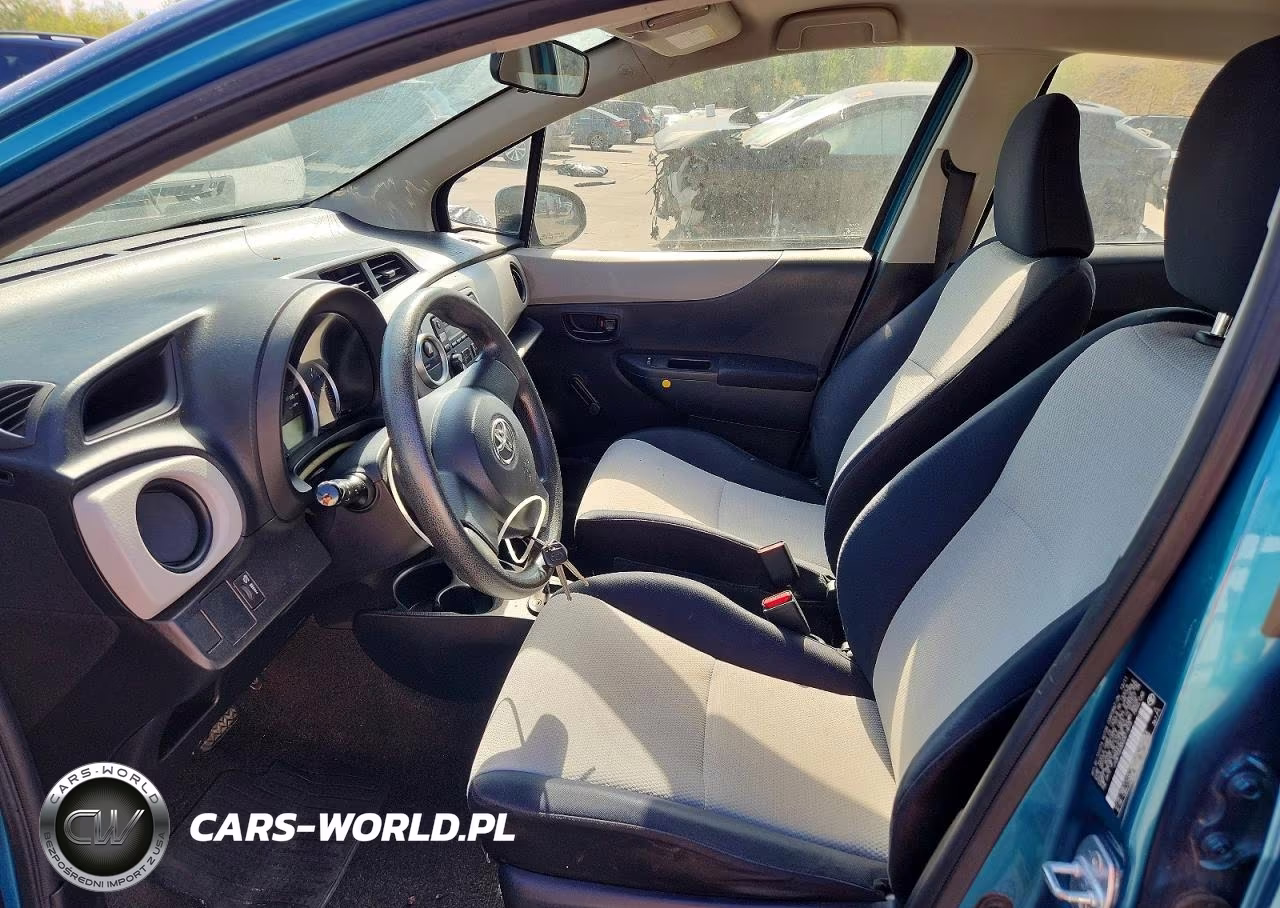 2012 Toyota Yaris 5-Door L VIN:JTDKTUD30CD517873 - 7