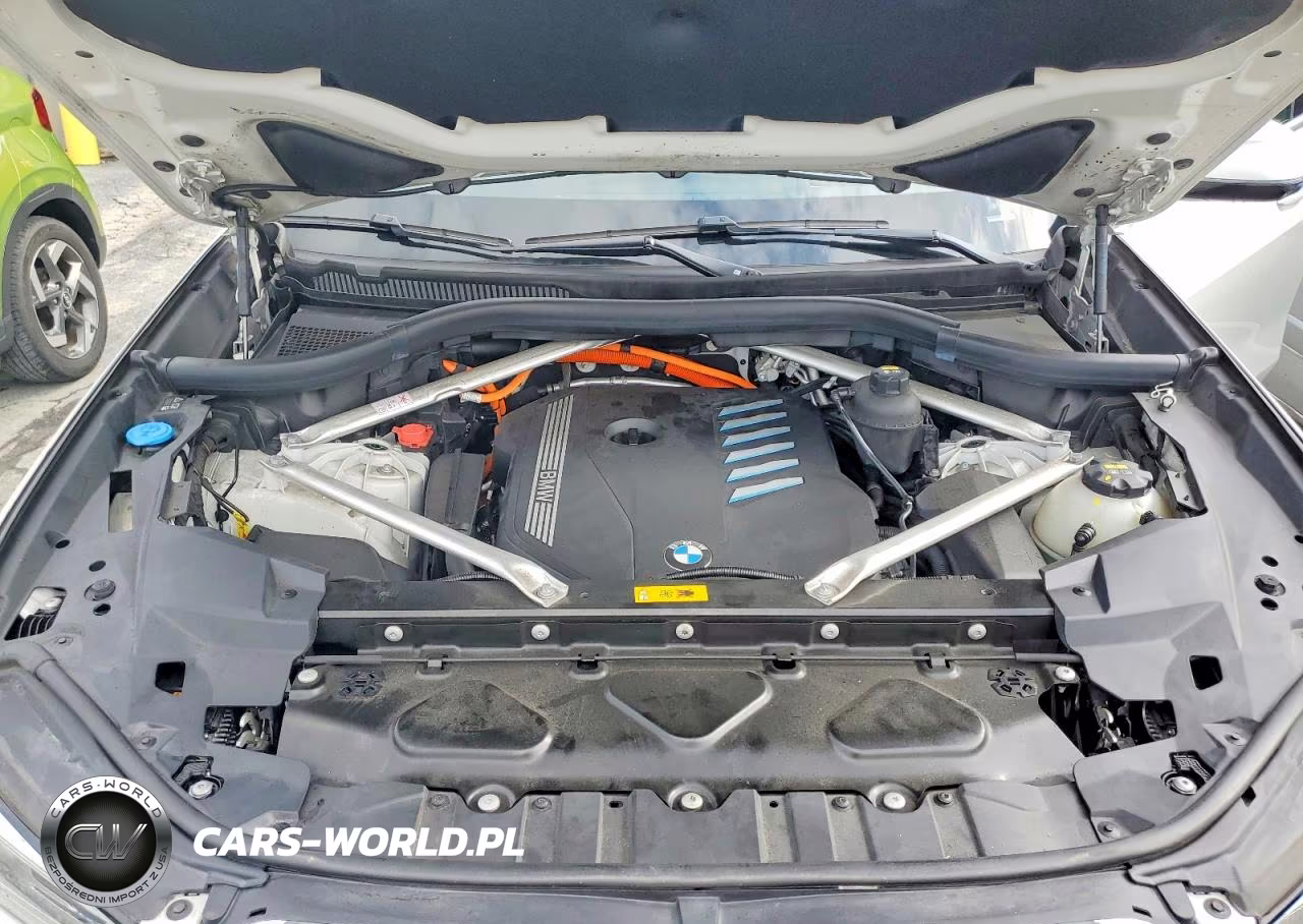 2022 BMW X5 xDrive45E VIN:5UXTA6C00N9L31560 - 12