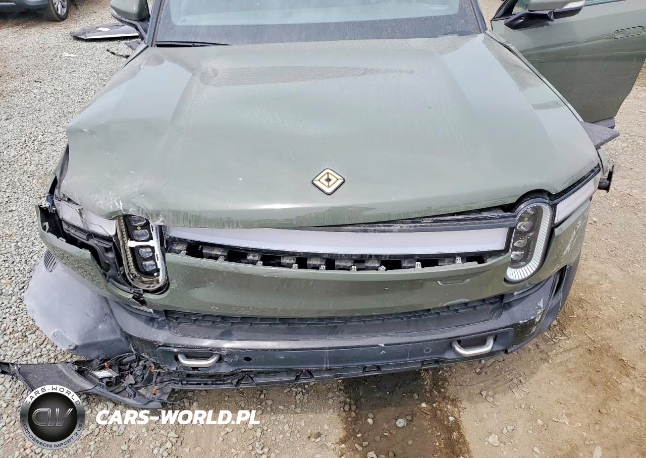 2022 Rivian R1T Launch Edition VIN:7FCTGAAL9NN004110 - 11