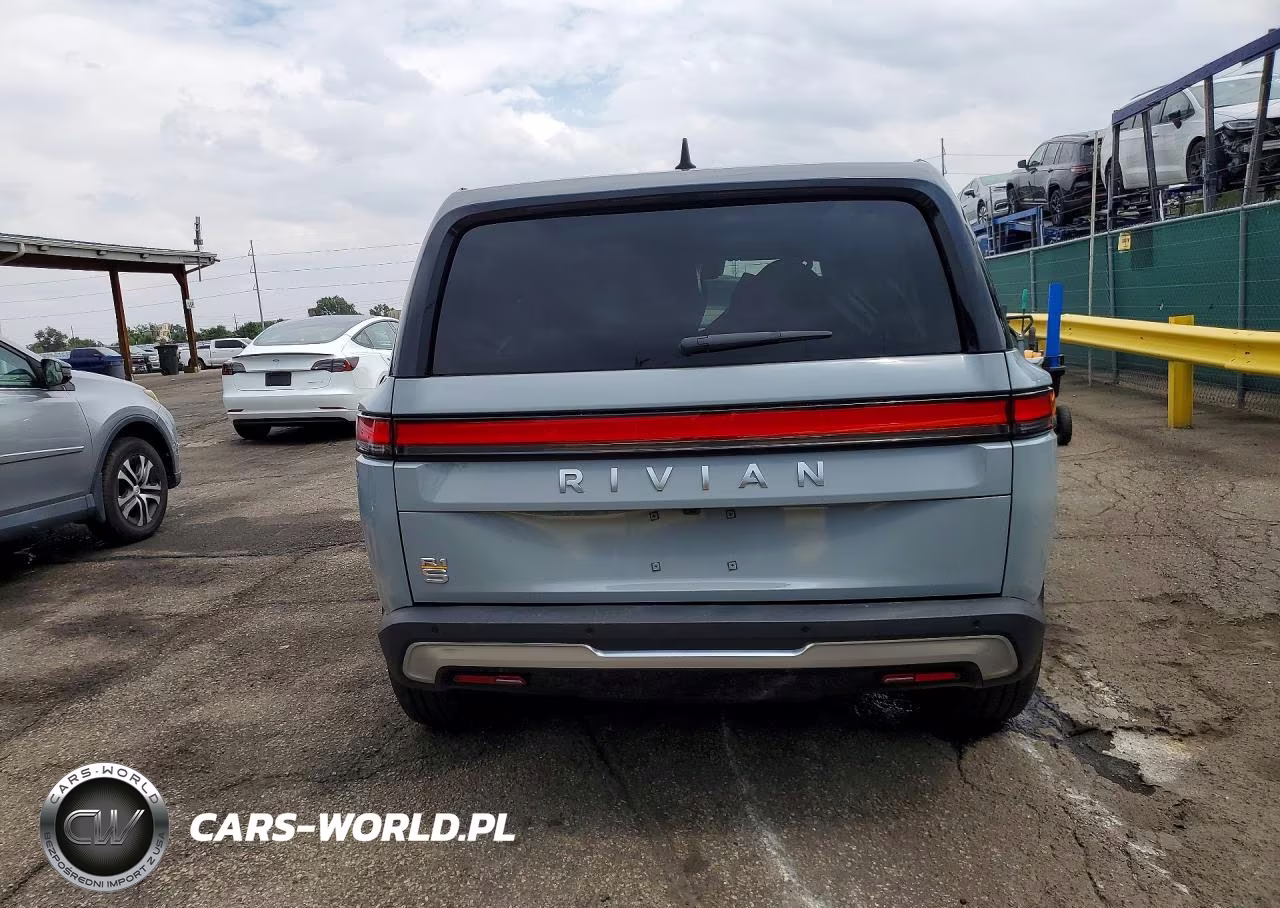 2023 Rivian R1S Adventure VIN:7PDSGABA0PN024532 - 6