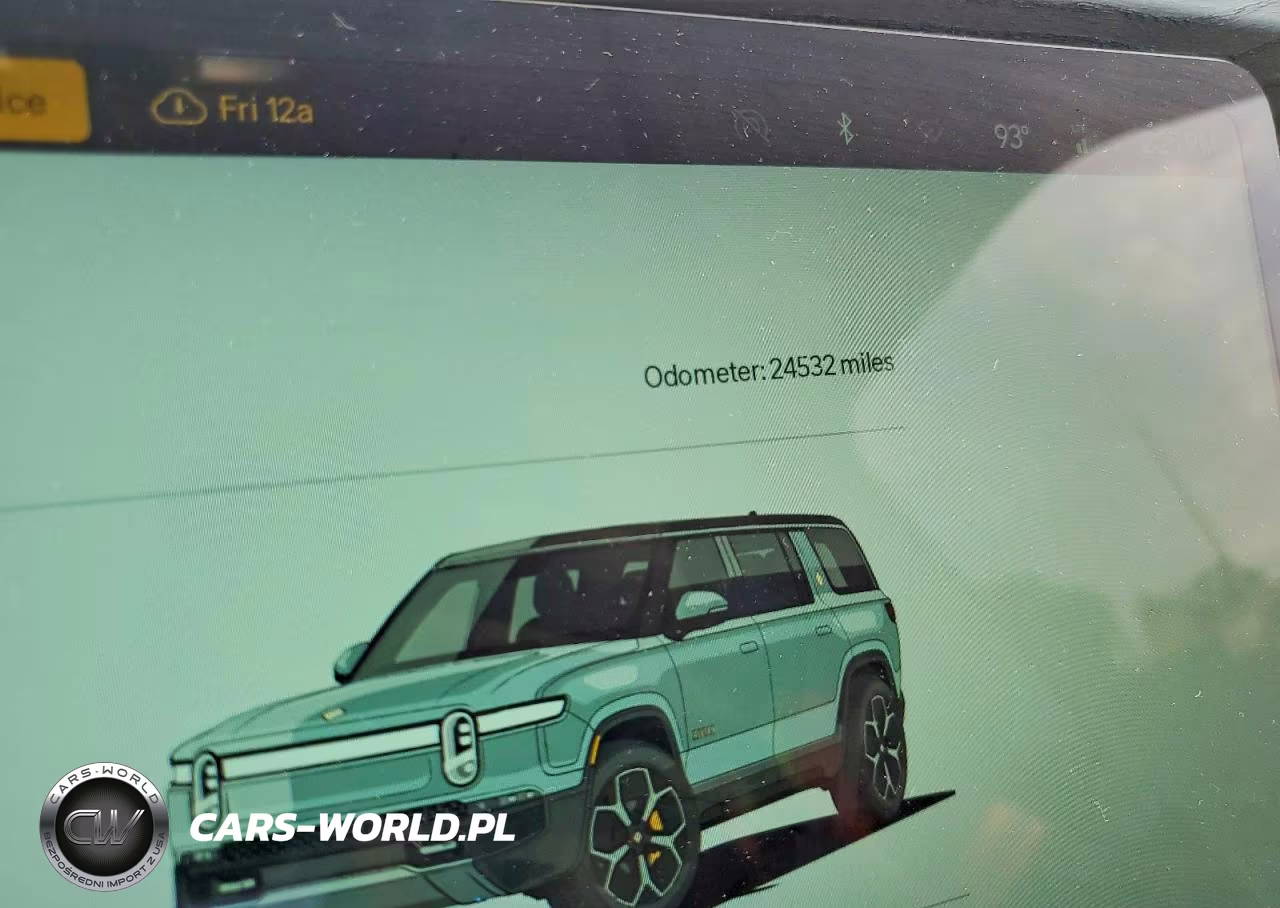 2023 Rivian R1S Adventure VIN:7PDSGABA0PN024532 - 9