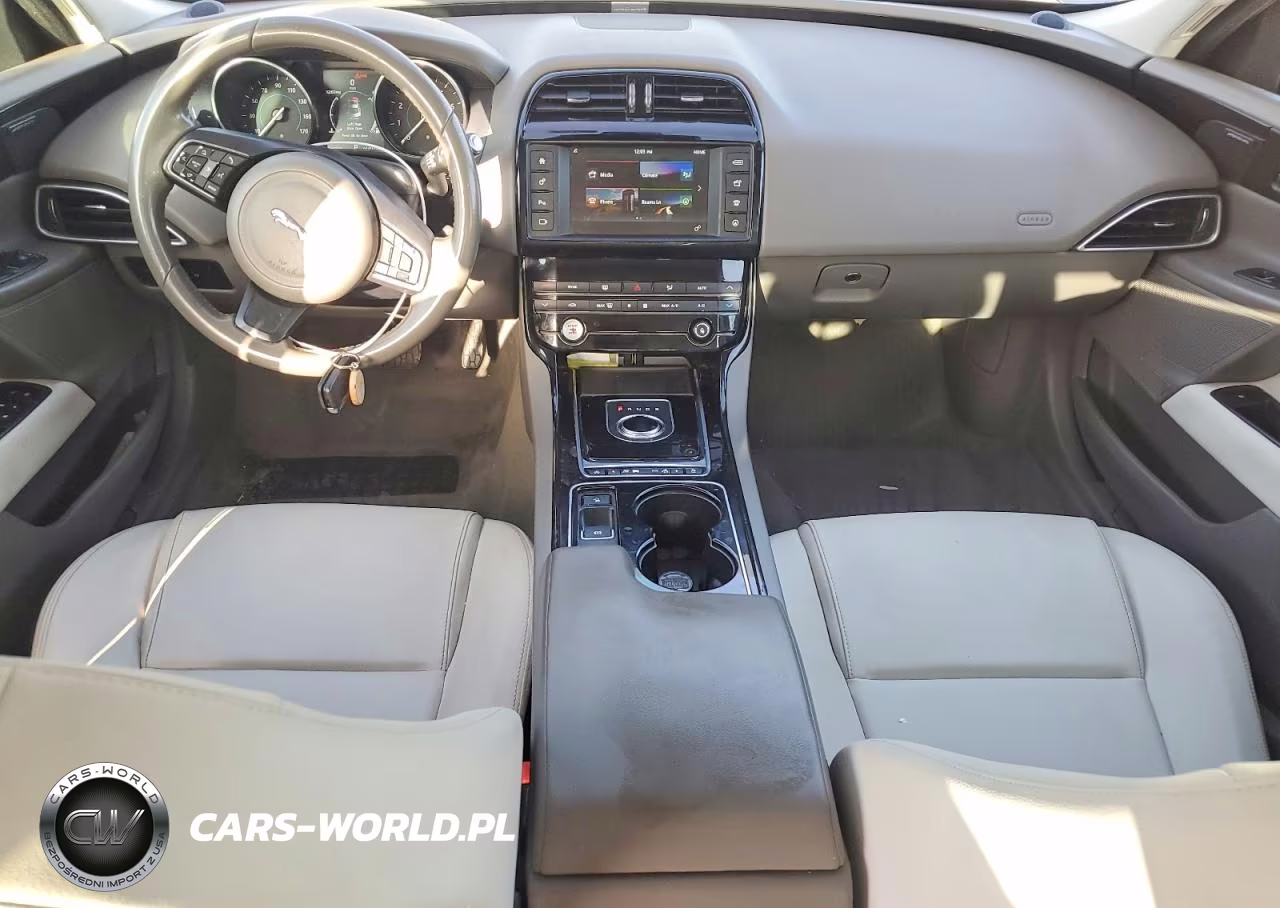 2017 Jaguar Xe Premium VIN:SAJAD4BG9HA973749 - 8