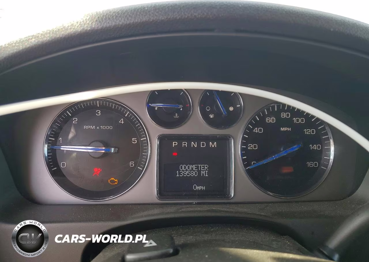 2008 Cadillac Escalade Luxury VIN:1GYFK63818R197027 - 9