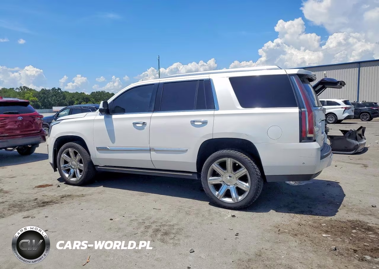 2018 Cadillac Escalade Premium Luxury VIN:1GYS3CKJ8JR256997 - 2