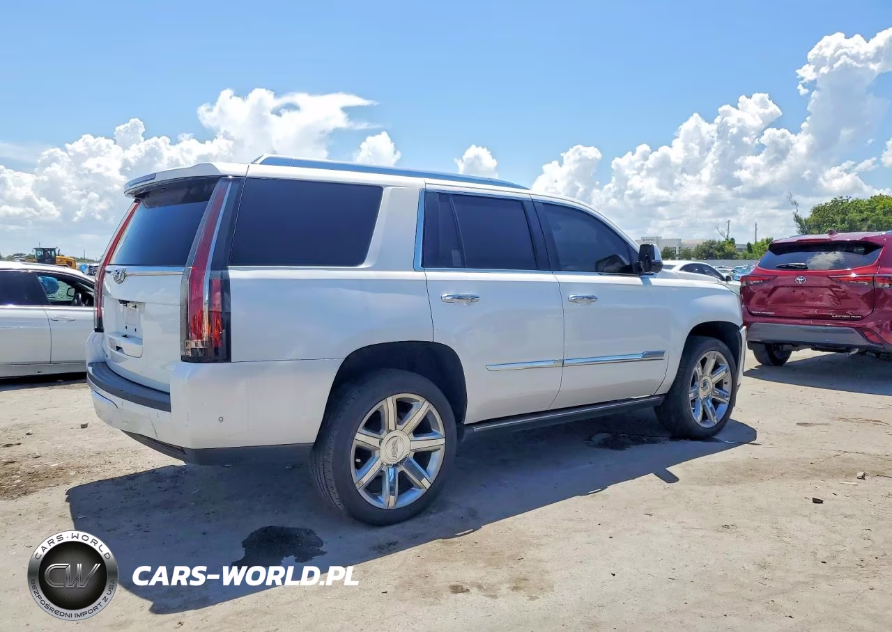 2018 Cadillac Escalade Premium Luxury VIN:1GYS3CKJ8JR256997 - 3