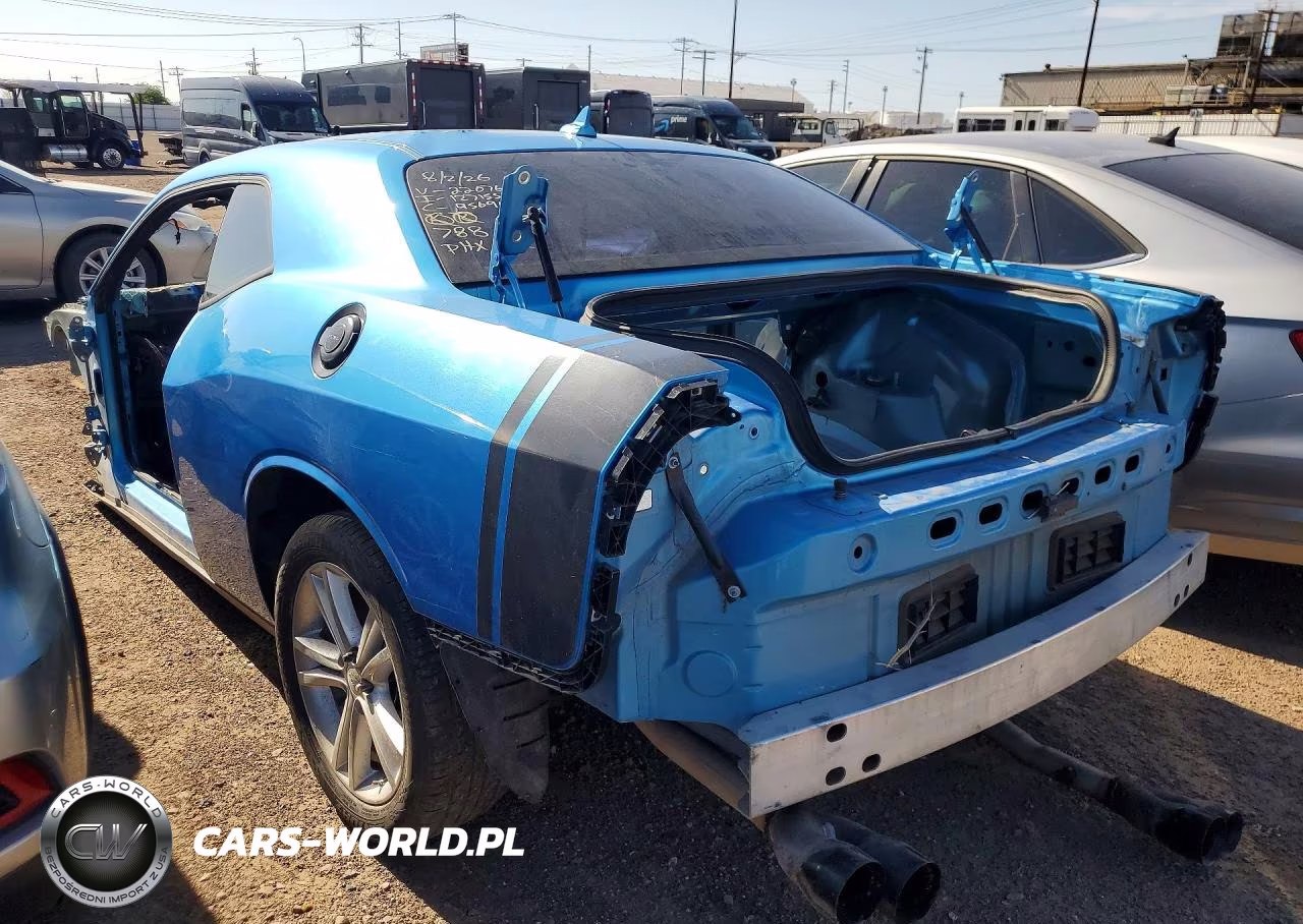 2016 Dodge Challenger R-T Scat Pack VIN:2C3CDZFJ6GH220761 - 2