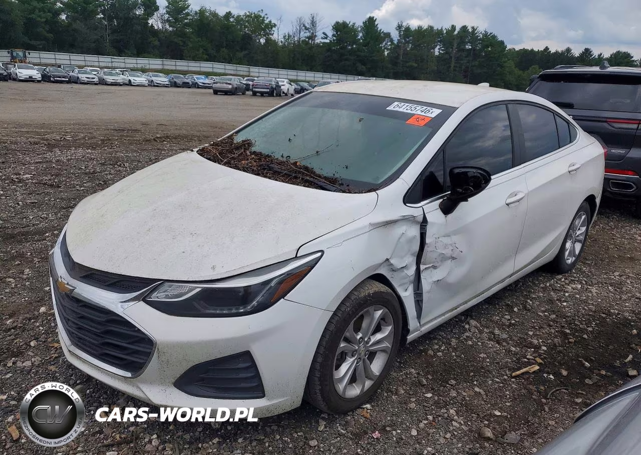 2019 Chevrolet Cruze Lt – zdjęcie 1 z 12