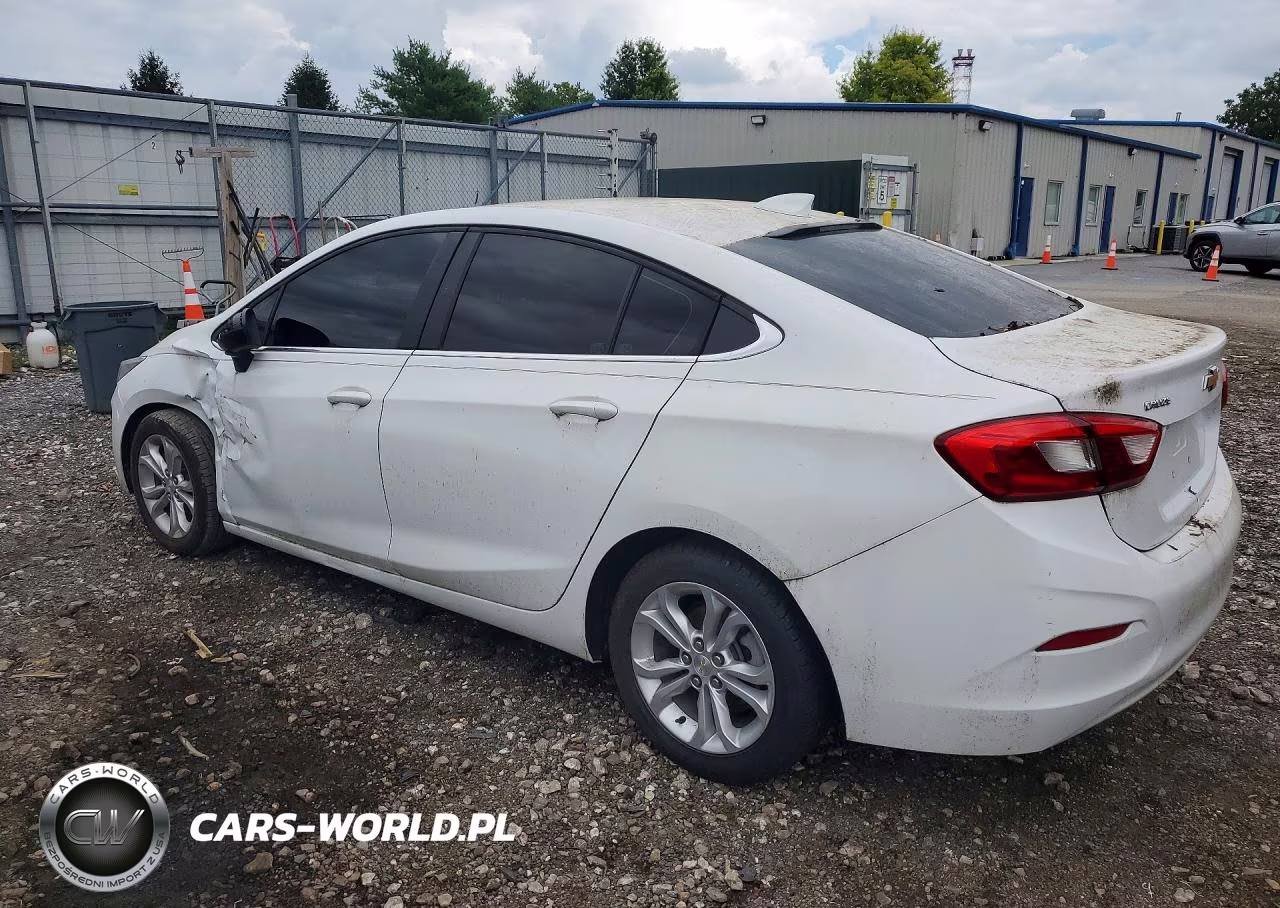 2019 Chevrolet Cruze Lt VIN:1G1BE5SM2K7121574 - 2