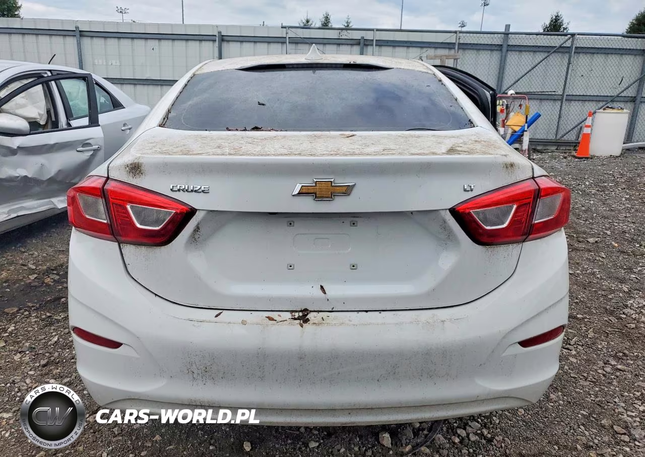 2019 Chevrolet Cruze Lt VIN:1G1BE5SM2K7121574 - 6