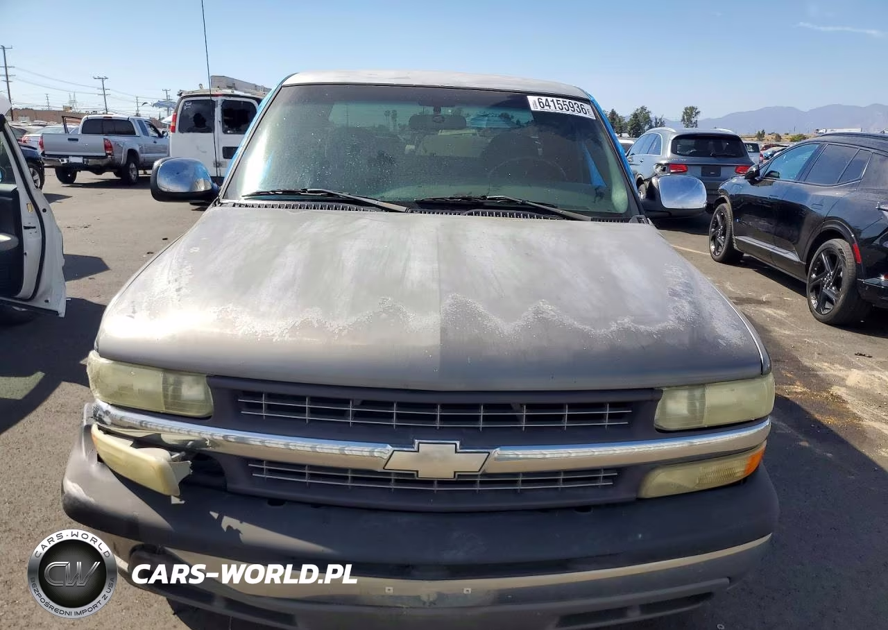 2002 Chevrolet Silverado C1500 VIN:2GCEC19V621330427 - 5