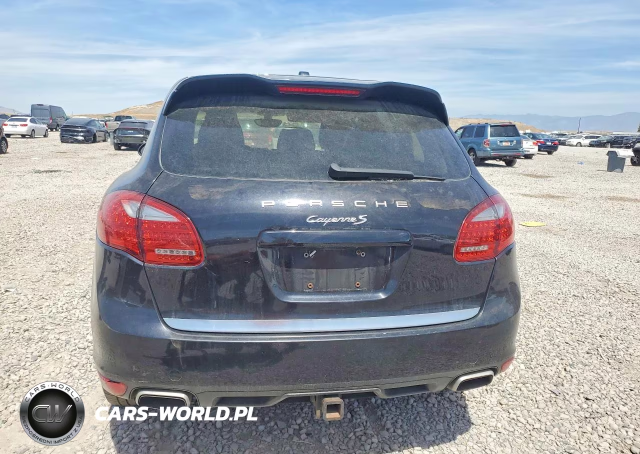 2011 Porsche Cayenne S VIN:WP1AB2A23BLA44357 - 6