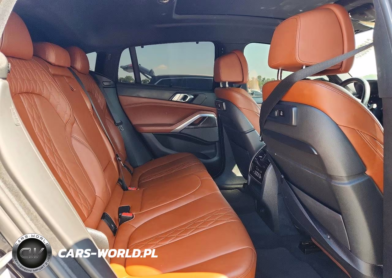 2021 BMW X6 M50I VIN:5UXCY8C03M9E36666 - 11