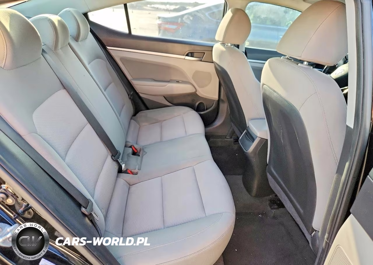 2019 Hyundai Elantra Value Edition VIN:KMHD84LFXKU784129 - 10