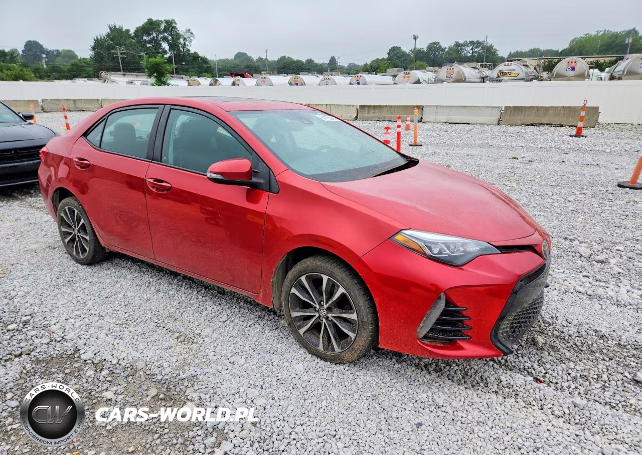 2017 Toyota Corolla Se VIN:5YFBURHE9HP724983 - 4
