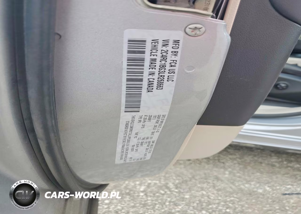 2020 Chrysler Pacifica Touring L VIN:2C4RC1BG3LR268663 - 12
