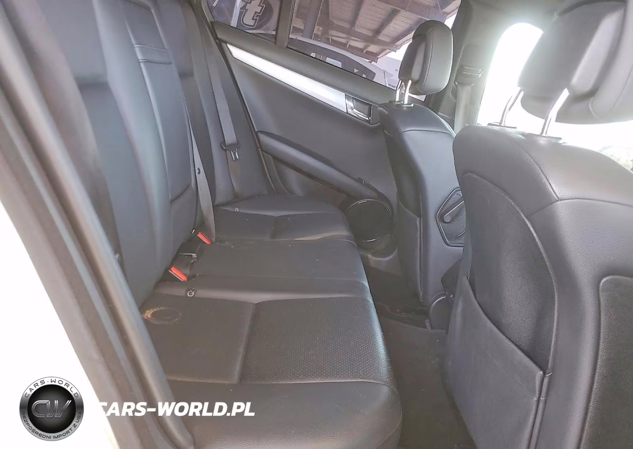 2008 Mercedes-Benz C 300 VIN:WDDGF54X48R016183 - 10