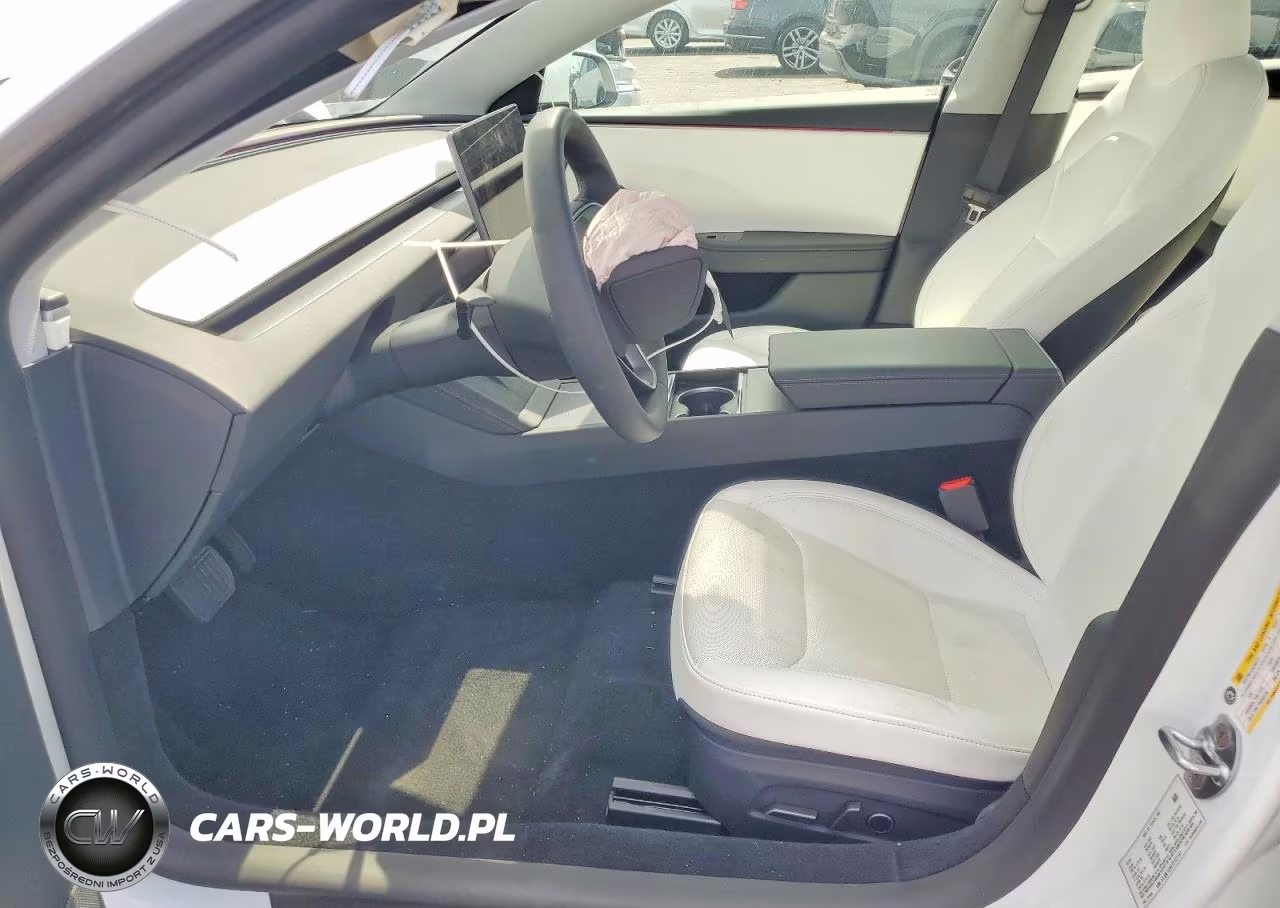 2026 Tesla Model 3 VIN:5YJ3E1EA2TF121141 - 7