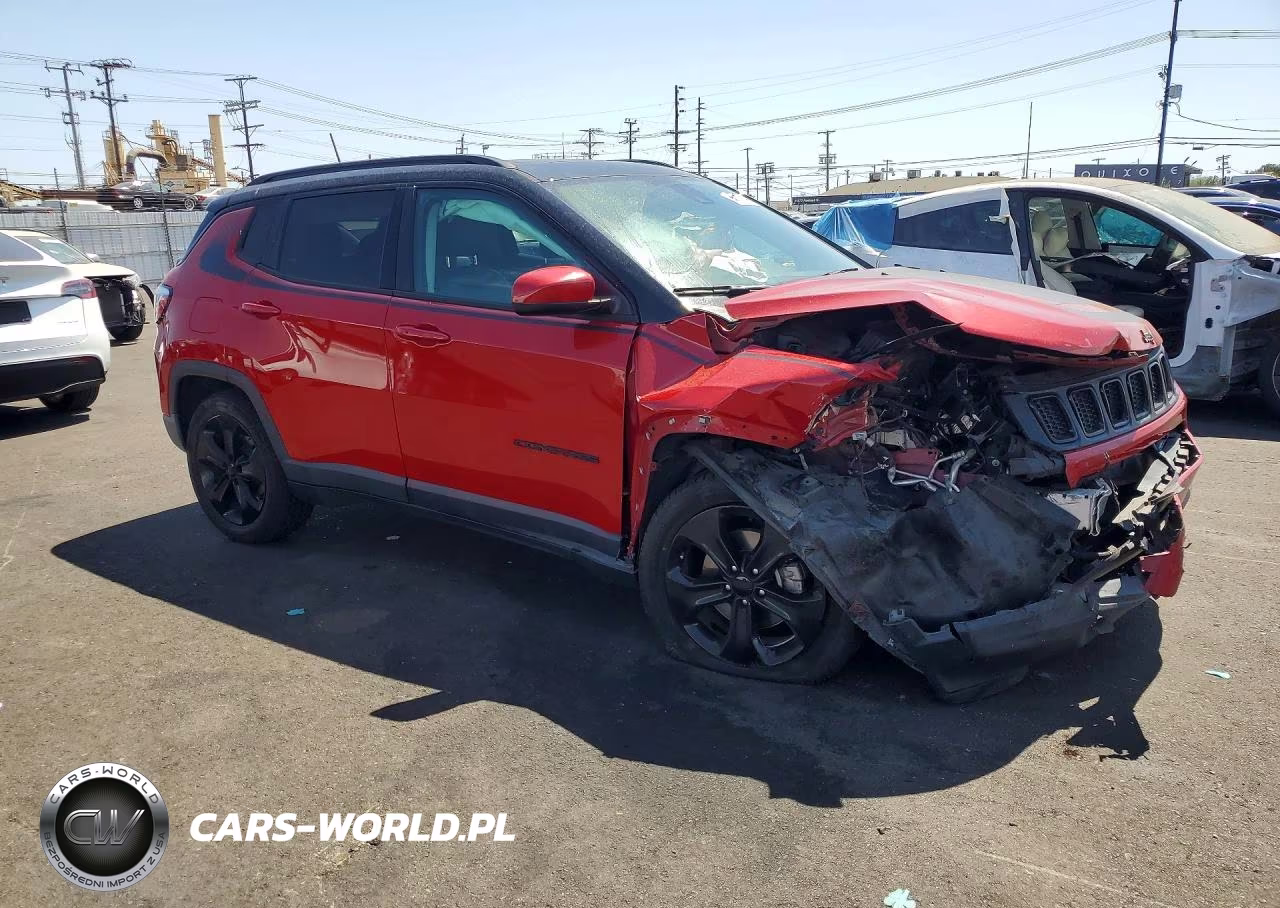 2021 Jeep Compass Latitude VIN:3C4NJCBB0MT555929 - 4