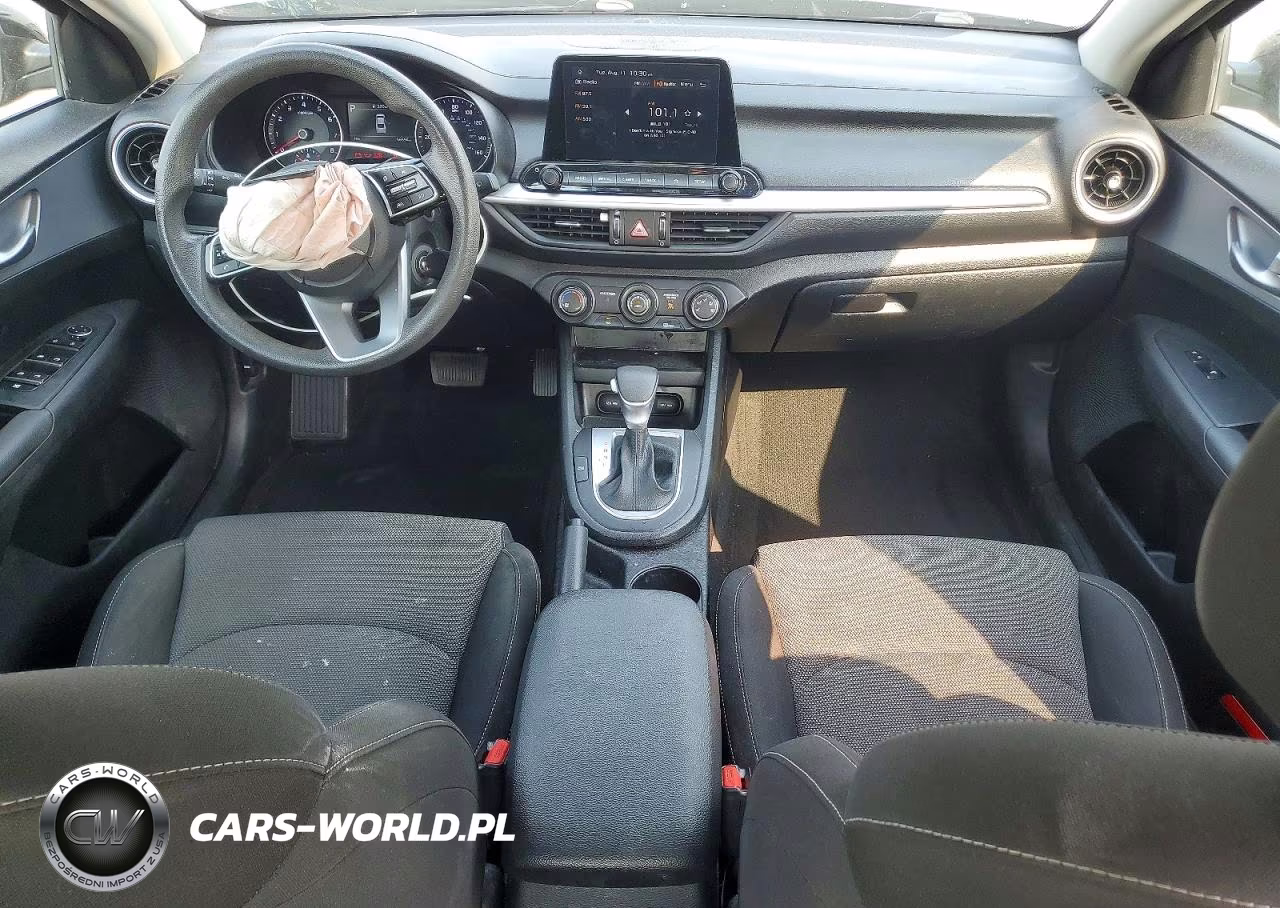 2023 Kia Forte Lxs VIN:3KPF24AD4PE560702 - 8