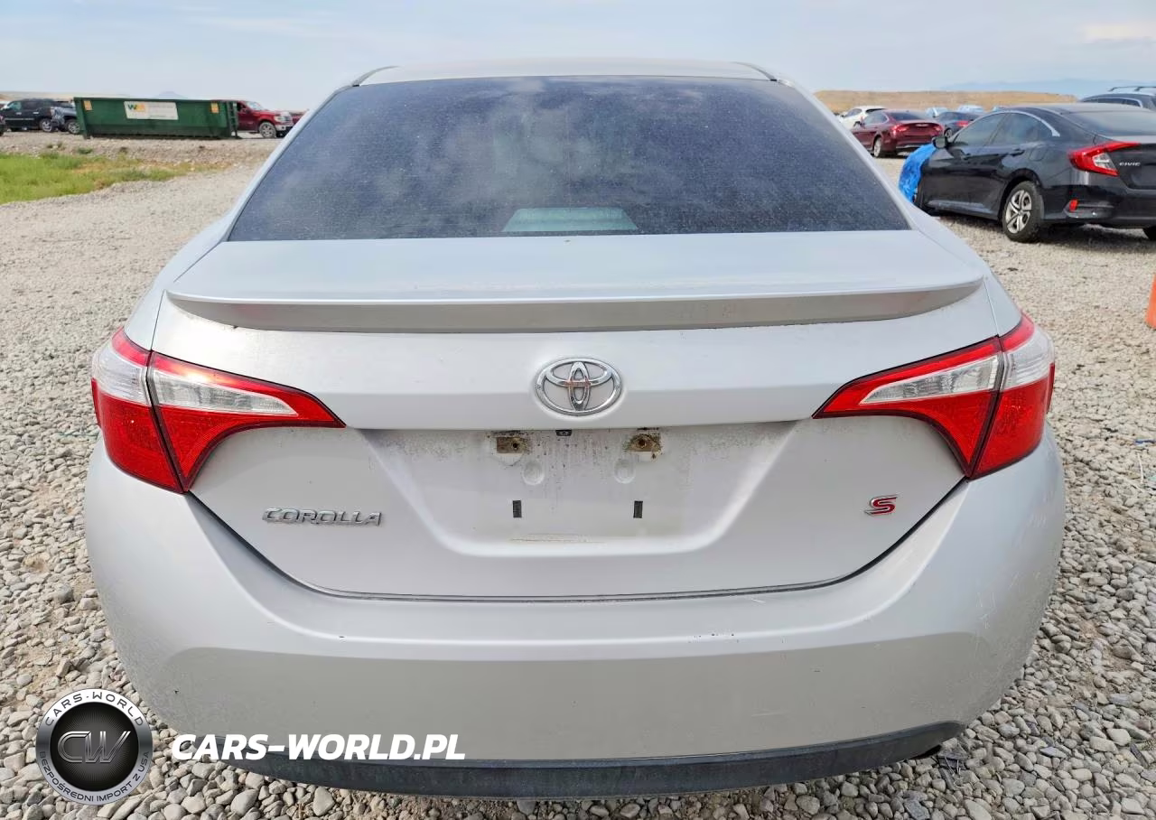 2015 Toyota Corolla S Plus VIN:5YFBURHE8FP211298 - 6