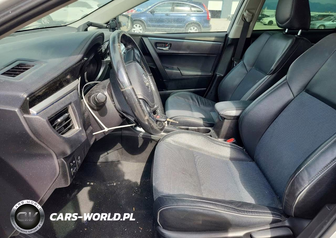 2015 Toyota Corolla S Plus VIN:5YFBURHE8FP211298 - 7