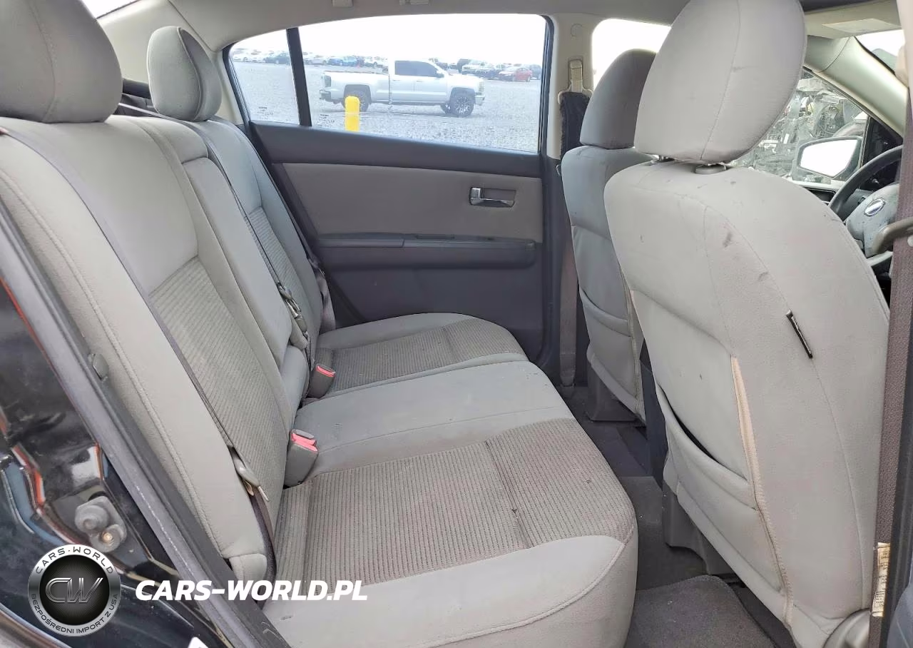 2010 Nissan Sentra 2.0 VIN:3N1AB6APXAL705389 - 10