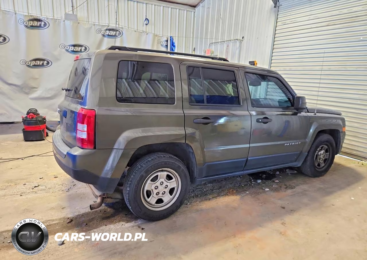 2016 Jeep Patriot Sport VIN:1C4NJPBB1GD575978 - 3