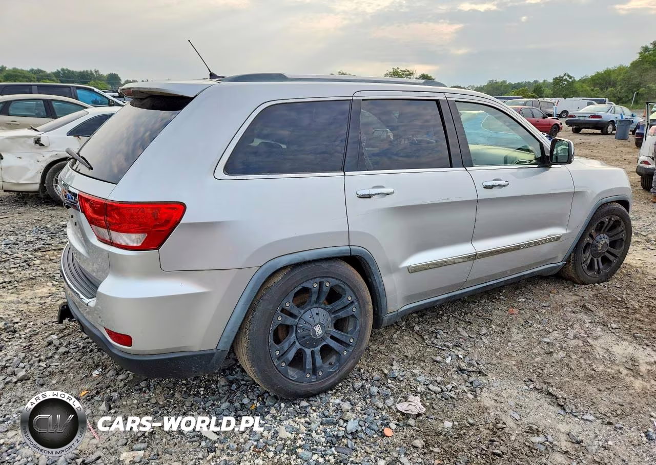 2011 Jeep Grand Cherokee Overland VIN:1J4RR6GT4BC607675 - 3