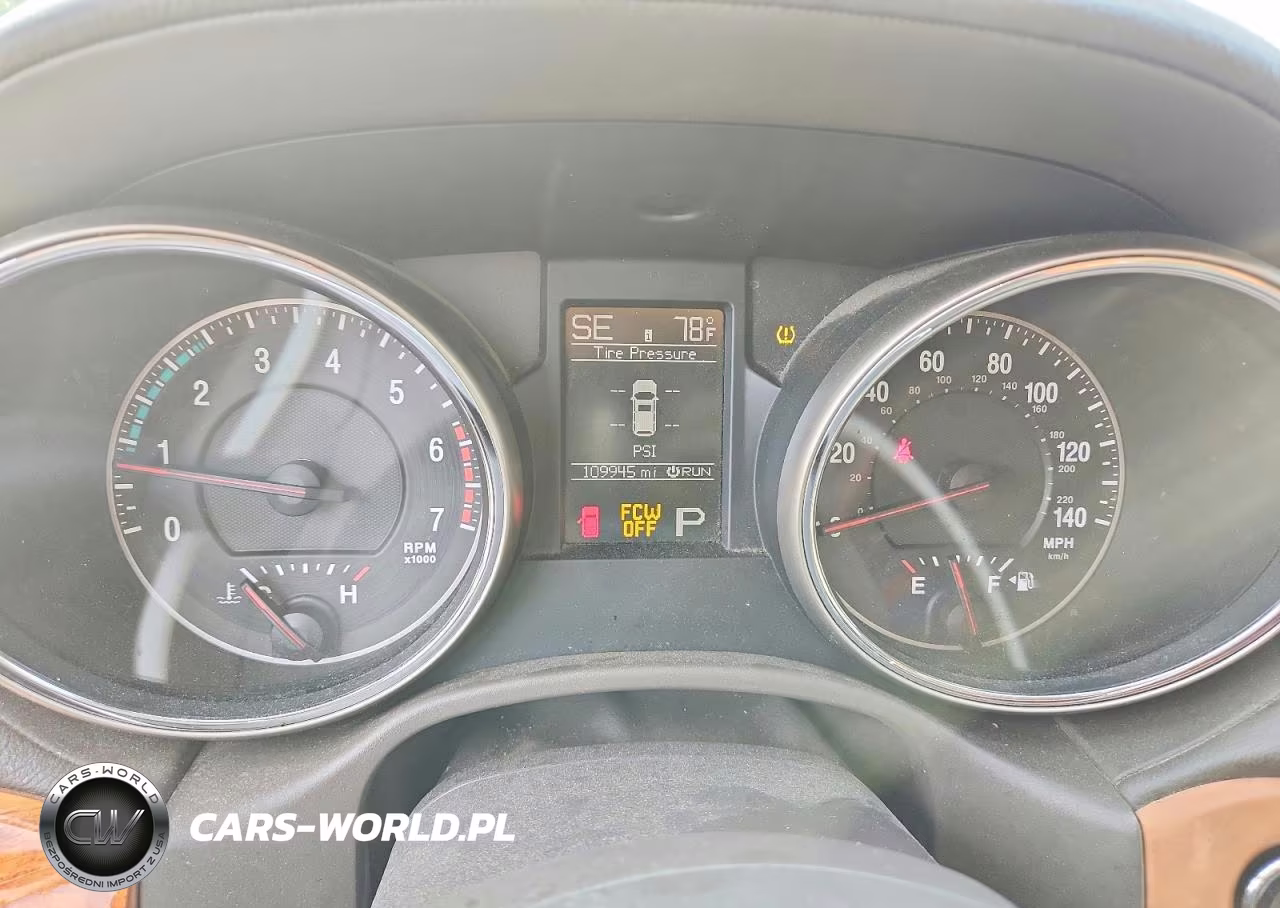 2011 Jeep Grand Cherokee Overland VIN:1J4RR6GT4BC607675 - 9