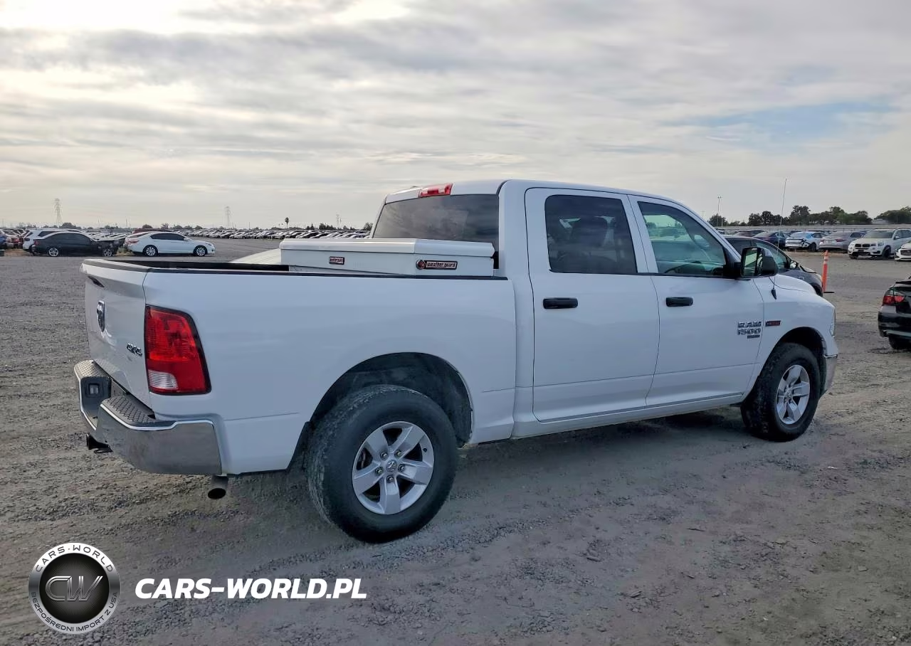2019 Ram 1500 Classic Tradesman VIN:1C6RR7KM1KS750298 - 3