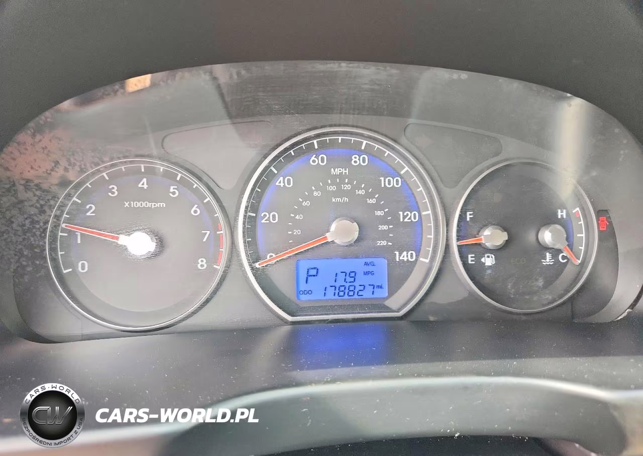 2011 Hyundai Santa Fe Limited VIN:5XYZKDAG6BG061872 - 9